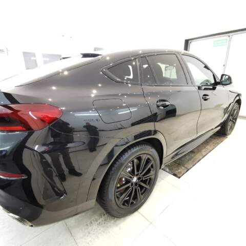 BMW X6 zabezpieczenie auta folią Aqua Shield PRO, zabezpieczenie szyb i felg powłokami ochronnymi