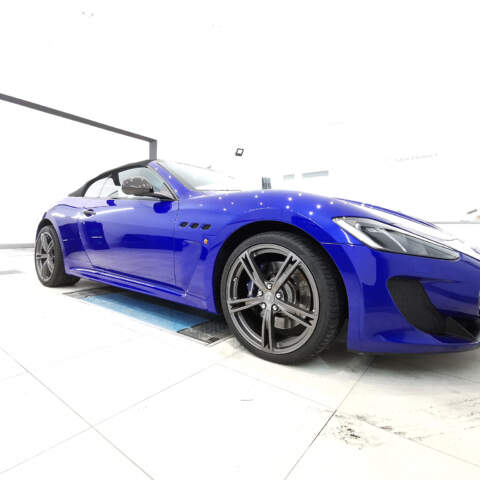 Maseratti, korekta lakieru, powłoka Aqua PRO 9H, impregnacja dachu, kosmetyka wnętrza